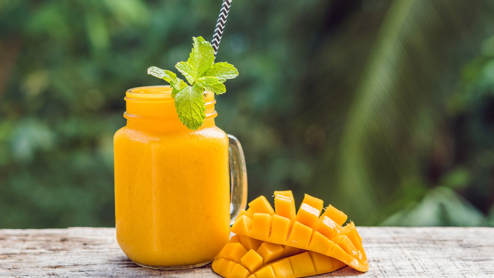 Discover the Magic of Alphonso Mango Pulp: Recipes & Benefits